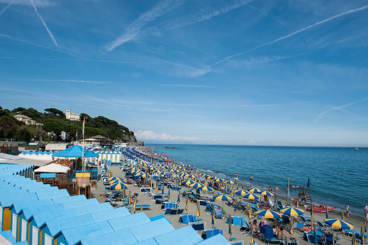 Hotel Lorenzo Celle Ligure Exterior foto
