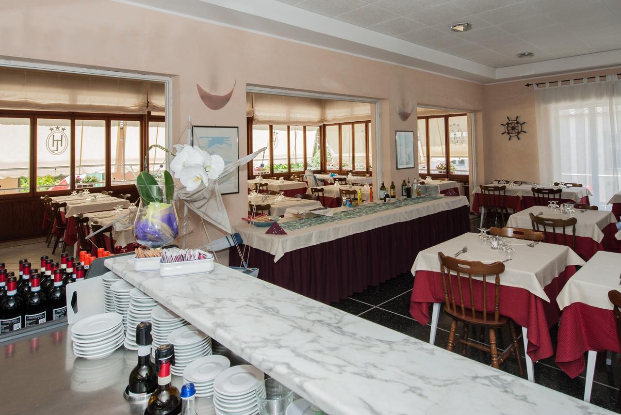 Hotel Lorenzo Celle Ligure Exterior foto